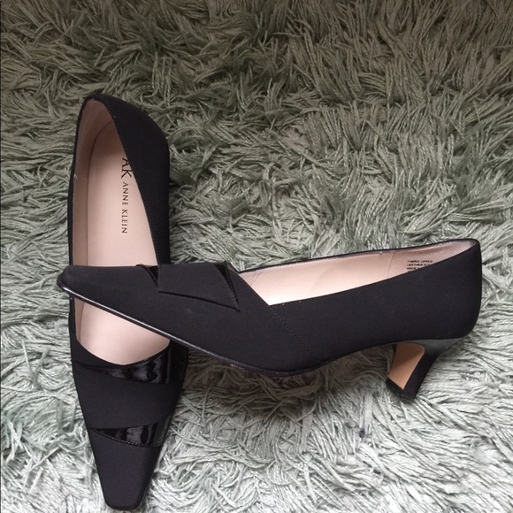 AK Anne Klein heel - Picture 2 of 3